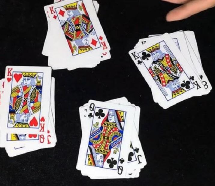 Luật chơi bài Catte